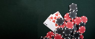 erek2 74 mobile interface showing live casino tables